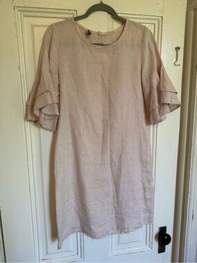 Light Blush Ruffle Sleeve Linen Dress size small made in Italy